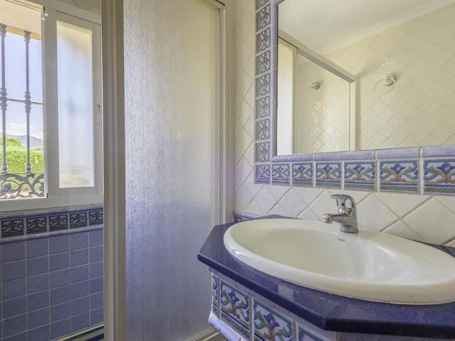 Vila Alcam El Cortijo Estepona Exteriér fotografie